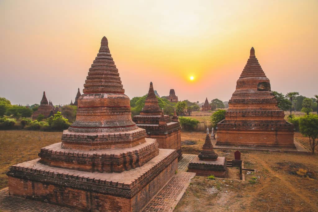 Bagan Sunrise with pagodas